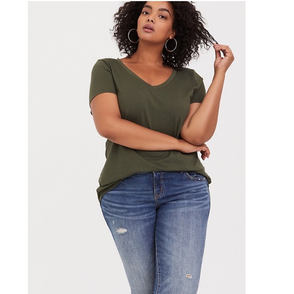 New Torrid Olive Green Classic Fit Girlfriend Tee - Picture 4 of 5